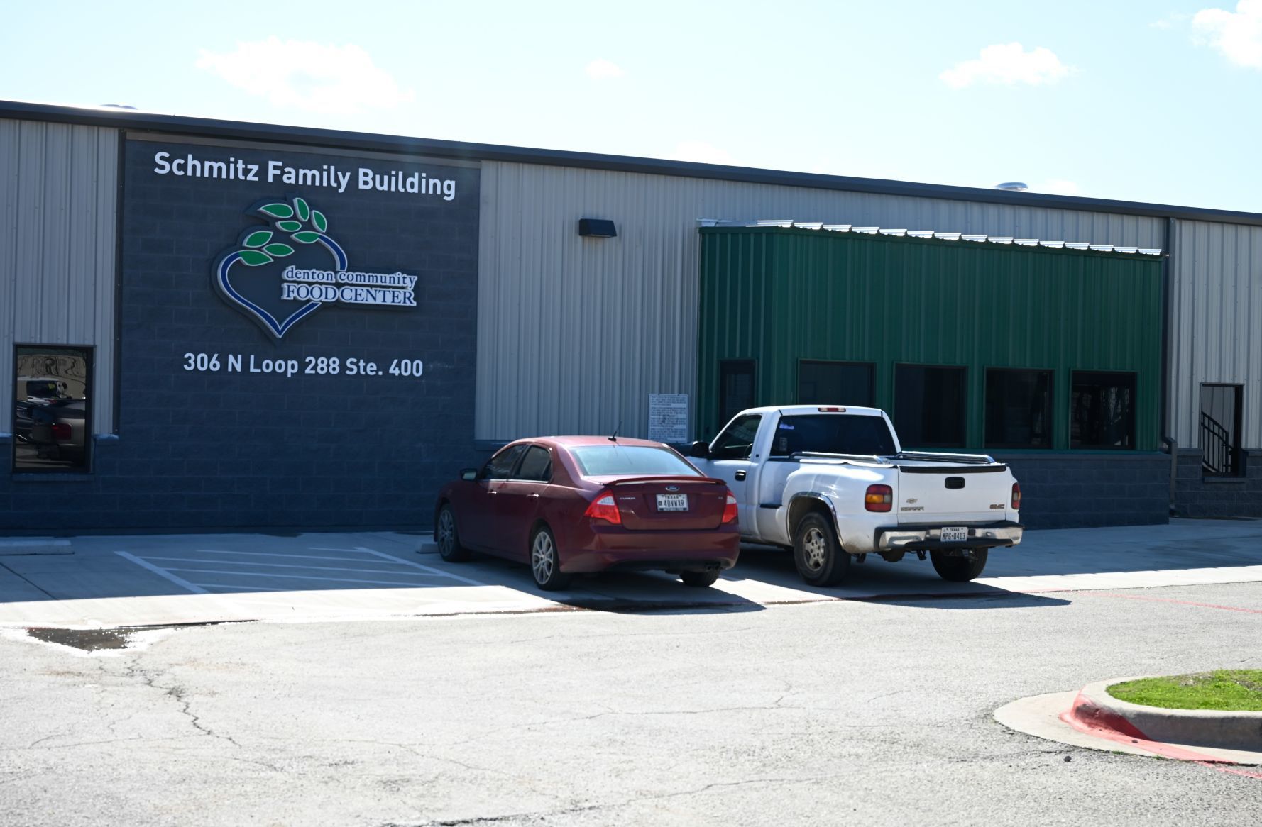 200206_drc_news_DentonFoodCenter_23.JPG